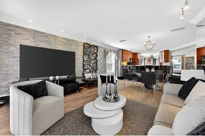 5320 Gulf Of Mexico Drive #101, Longboat Key, FL 34228 - Photo 19