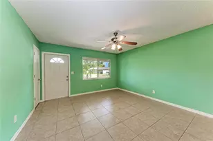 6520 3rd Ave NE, Bradenton, FL 34208 - Photo 7