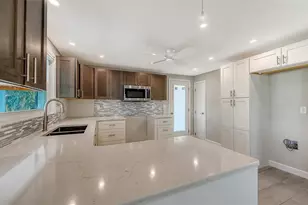 738 El Centro, Longboat Key, FL 34228 - Photo 7