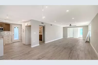 738 El Centro, Longboat Key, FL 34228 - Photo 9