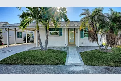738 El Centro, Longboat Key, FL 34228 - Photo 1