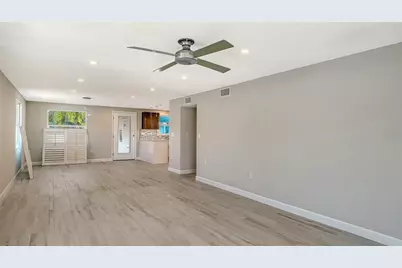 738 El Centro, Longboat Key, FL 34228 - Photo 11