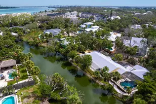 4830 Estrada De Costa, Sarasota, FL 34242 - Photo 63