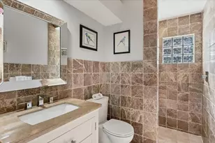 9979 Cherry Hills Ave Cir, Bradenton, FL 34202 - Photo 39