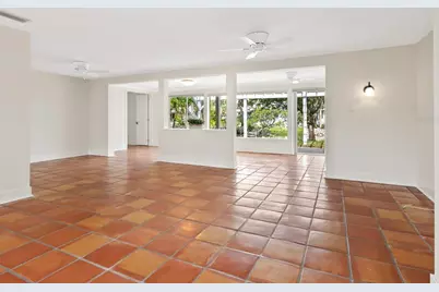 4830 Estrada De Costa, Sarasota, FL 34242 - Photo 7