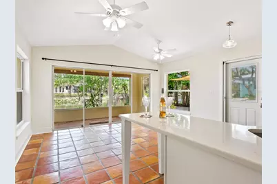 4830 Estrada De Costa, Sarasota, FL 34242 - Photo 43