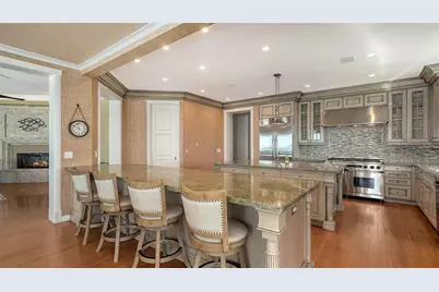 6477 Gulfside Road, Longboat Key, FL 34228 - Photo 21