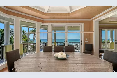 6477 Gulfside Road, Longboat Key, FL 34228 - Photo 25