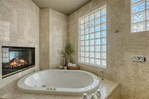 6477 Gulfside Rd, Longboat Key, FL 34228 - Photo 13