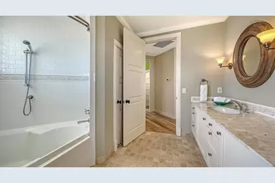 6477 Gulfside Road, Longboat Key, FL 34228 - Photo 35