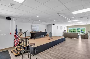 4003 Joyce Dr, Bradenton, FL 34208 - Photo 49