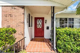 4003 Joyce Dr, Bradenton, FL 34208 - Photo 9