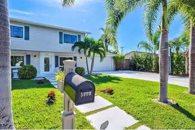 5773 Britannia Drive, Sarasota, FL 34231 - Photo 3
