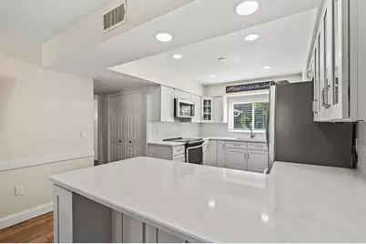 5773 Britannia Drive, Sarasota, FL 34231 - Photo 15