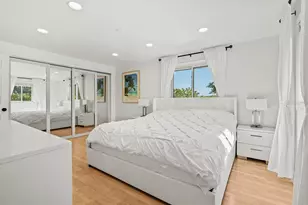 5773 Britannia Dr, Sarasota, FL 34231 - Photo 31