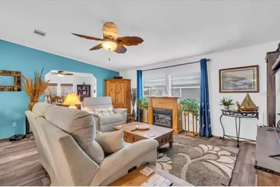 8102 Marie Lane, Ellenton, FL 34222 - Photo 7