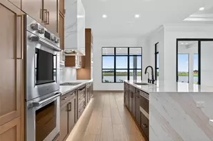 1043 Blue Shell Loop, Sarasota, FL 34240 - Photo 35