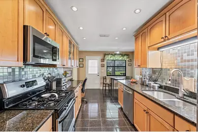 8140 Terrace Garden Drive N #103, Saint Petersburg, FL 33709 - Photo 13