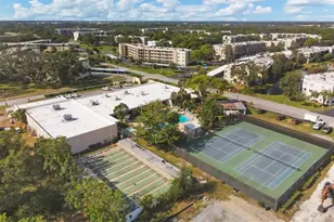 8140 Terrace Garden Dr N, Saint Petersburg, FL 33709 - Photo 51