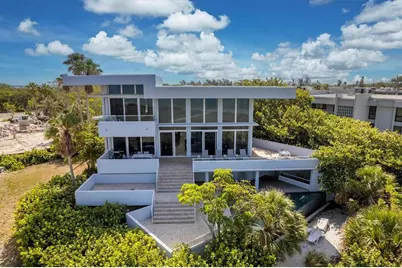 5801 Gulf Of Mexico Drive, Longboat Key, FL 34228 - Photo 39