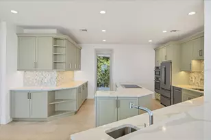 5801 Gulf of Mexico Dr, Longboat Key, FL 34228 - Photo 9