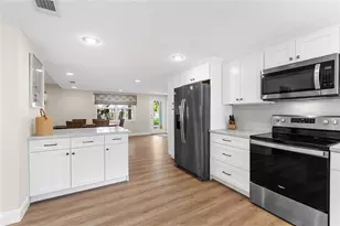 5151 St Albans Ave, Sarasota, FL 34242 - Photo 13