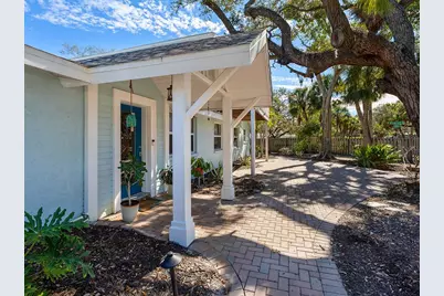 5151 Saint Albans Avenue, Sarasota, FL 34242 - Photo 3
