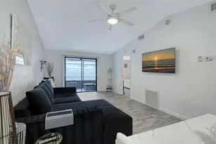 5911 39th Ave W, Bradenton, FL 34209 - Photo 9