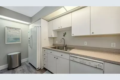 1975 Gulf Of Mexico Drive #G4-308, Longboat Key, FL 34228 - Photo 19