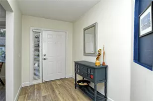 5221 Mahogany Run Ave, Sarasota, FL 34241 - Photo 9