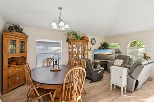 13908 Chalk Hill Pl, Riverview, FL 33579 - Photo 7