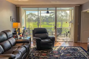 7461 W Country Club Dr N, Sarasota, FL 34243 - Photo 11