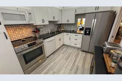 7461 W Country Club Drive N #209, Sarasota, FL 34243 - Photo 21