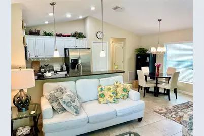 6417 Pine Breeze Run, Sarasota, FL 34243 - Photo 5