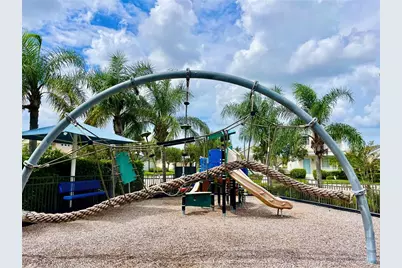 6417 Pine Breeze Run, Sarasota, FL 34243 - Photo 33