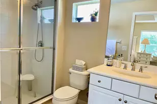 6417 Pine Breeze Run, Sarasota, FL 34243 - Photo 15