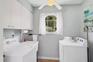 6465 Carrington Cir, Sarasota, FL 34238 - Photo 37