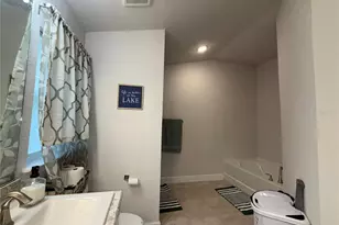 14921 Tropical Violet Wy, Wimauma, FL 33598 - Photo 13