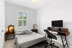 1949 Burgos Dr, Sarasota, FL 34238 - Photo 21