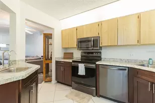 2024 Blue Hawk Ct, Clearwater, FL 33762 - Photo 5