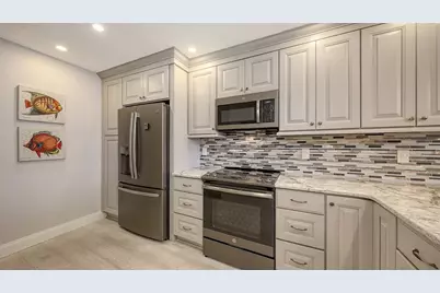 1935 Gulf Of Mexico Drive #G7-402, Longboat Key, FL 34228 - Photo 13