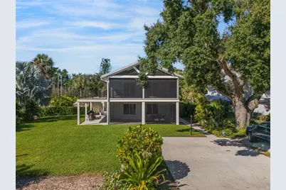 38 W Bay Street, Osprey, FL 34229 - Photo 3