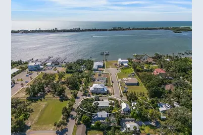 38 W Bay Street, Osprey, FL 34229 - Photo 45