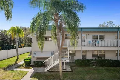 5217 81st Street N #14, Saint Petersburg, FL 33709 - Photo 1