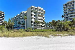 240 Sands Point Rd, Longboat Key, FL 34228 - Photo 19