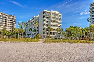 240 Sands Point Rd, Longboat Key, FL 34228 - Photo 27