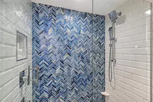 240 Sands Point Rd, Longboat Key, FL 34228 - Photo 19