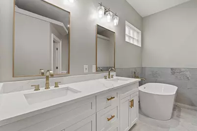 11516 Sweetflag Drive, Lakewood Ranch, FL 34202 - Photo 25