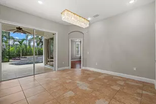 11516 Sweet Flag Dr, Lakewood Ranch, FL 34202 - Photo 9