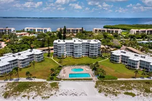 4825 Gulf of Mexico Dr, Longboat Key, FL 34228 - Photo 3